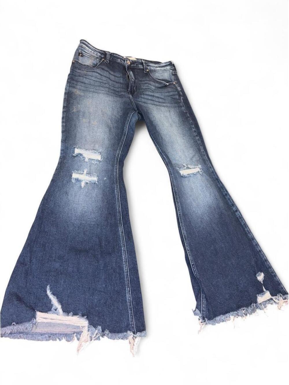 KanCan Exclusively for Maurices Distressed Flare Jeans - Size 31
